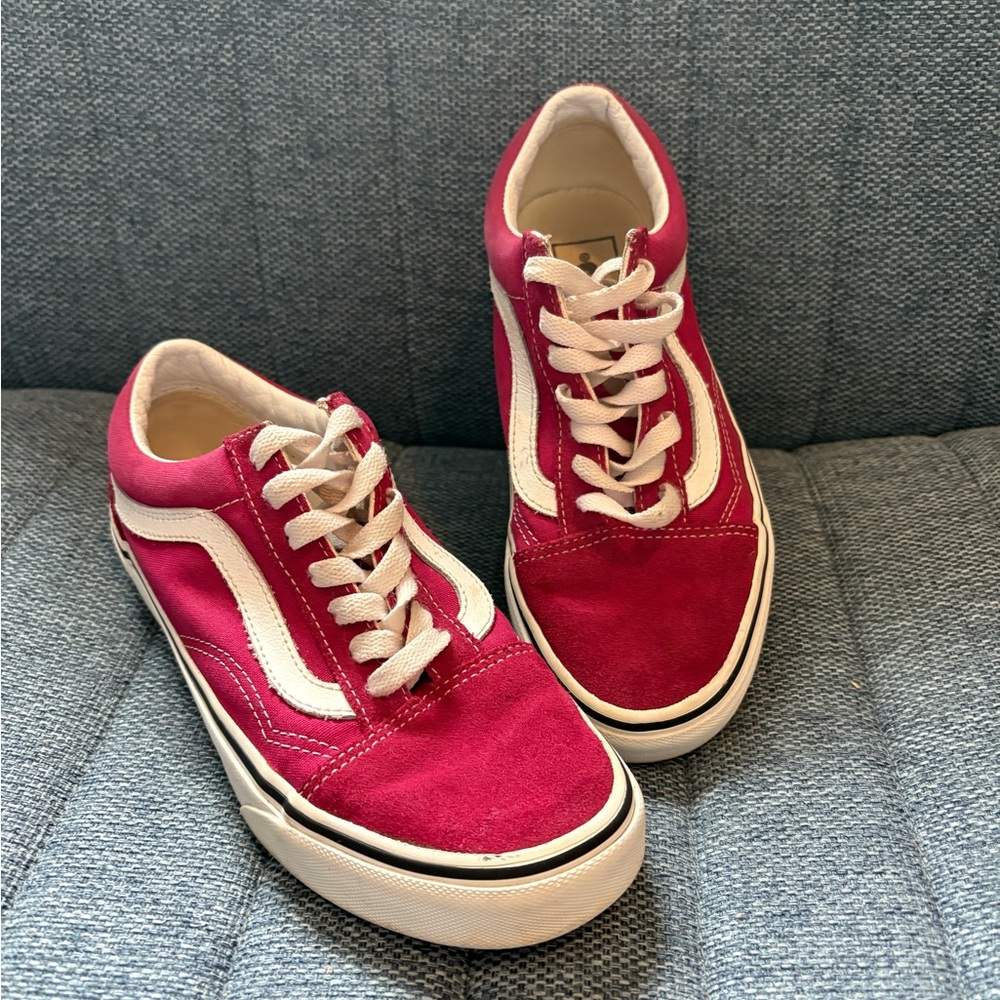 Maroon Vans size 5.5